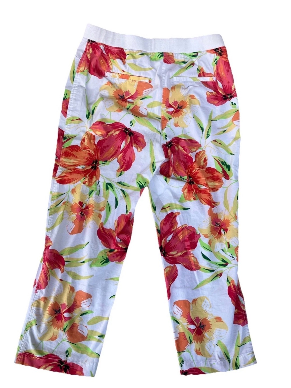 Chico's White Cropped Wide-Leg Pants with Red & Yellow Tropical Floral Print